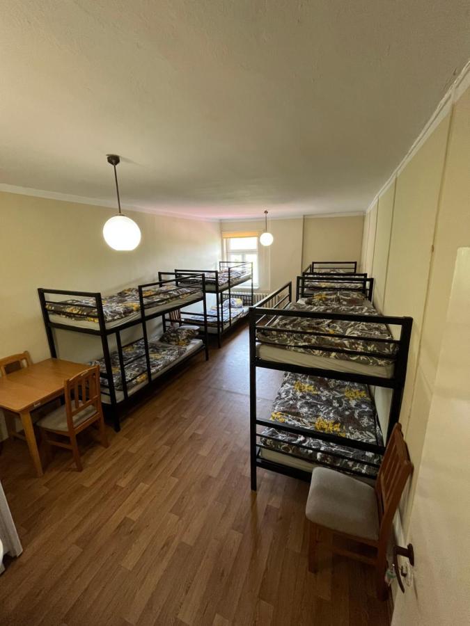 Gosciniec Szczeliniec Hostel Karlow Ngoại thất bức ảnh